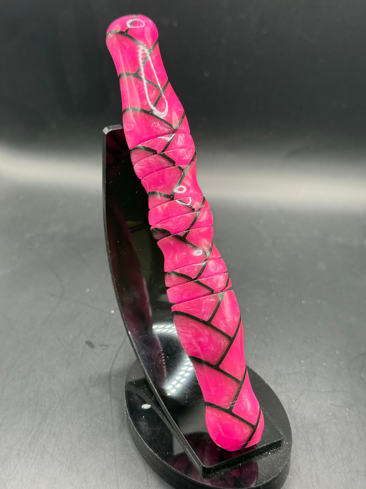 Pink and black herring bone DP pen