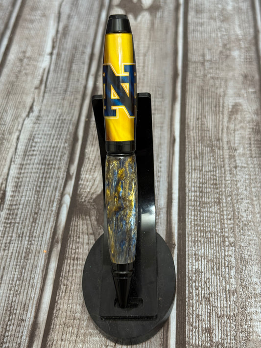 Notre Dame Pen