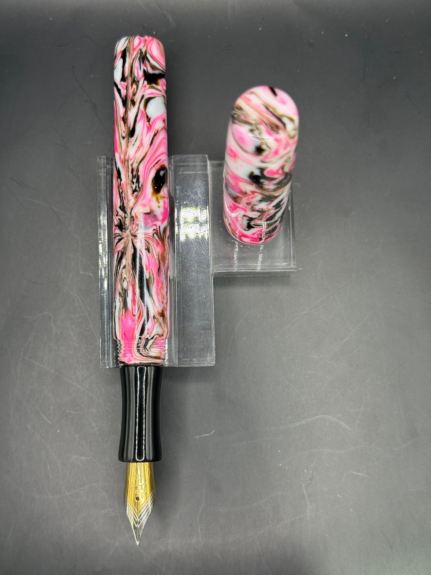 The Muddy Girl Fountain Pen